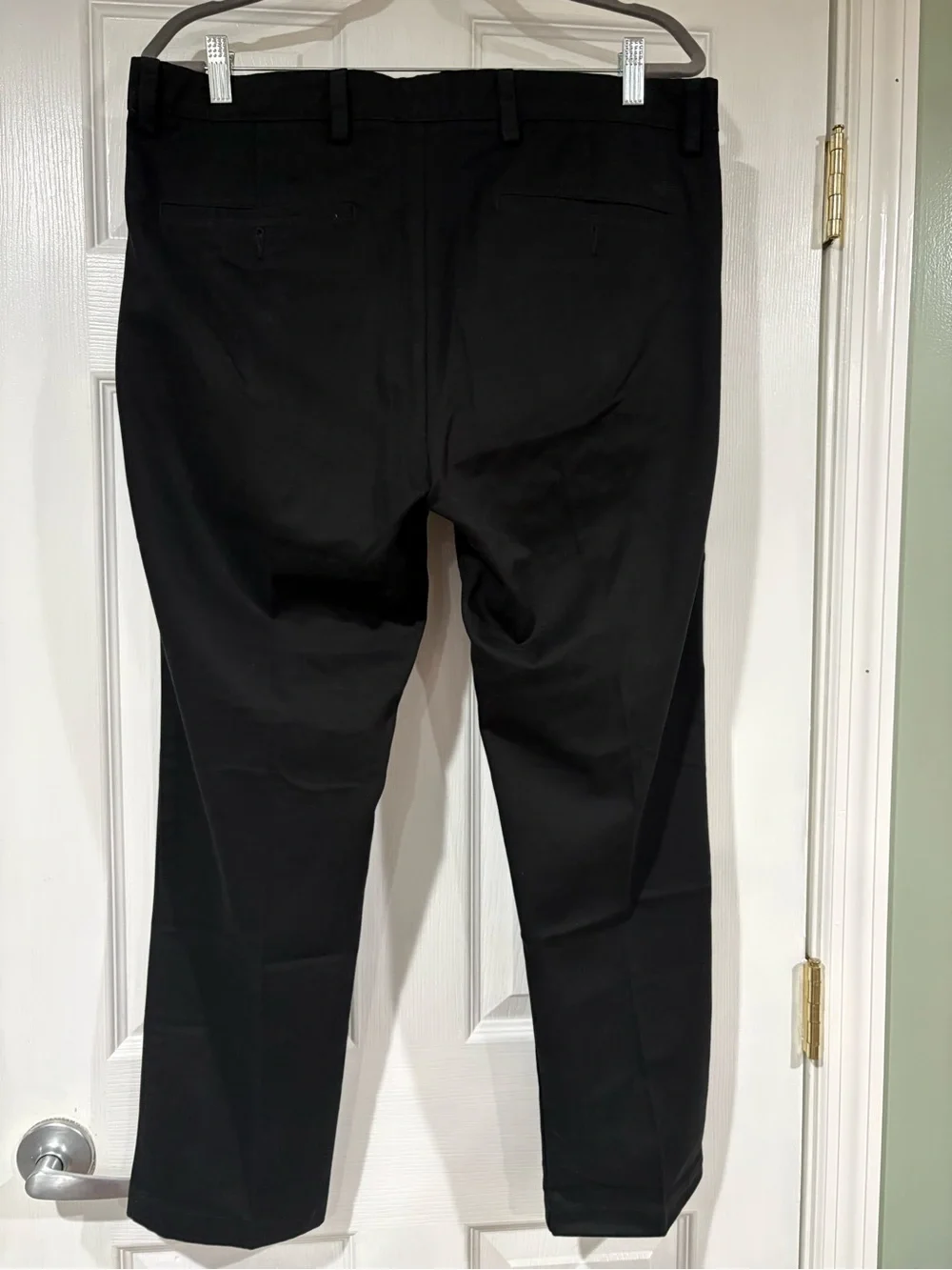 Dockers Men's Black Slim Fit Straight-Leg Chinos, 36 x 29